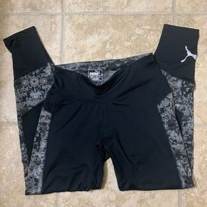 Puma black leggings tights workout pants M